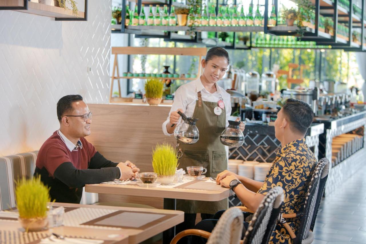 Hotel The Zuri Dumai Zewnętrze zdjęcie